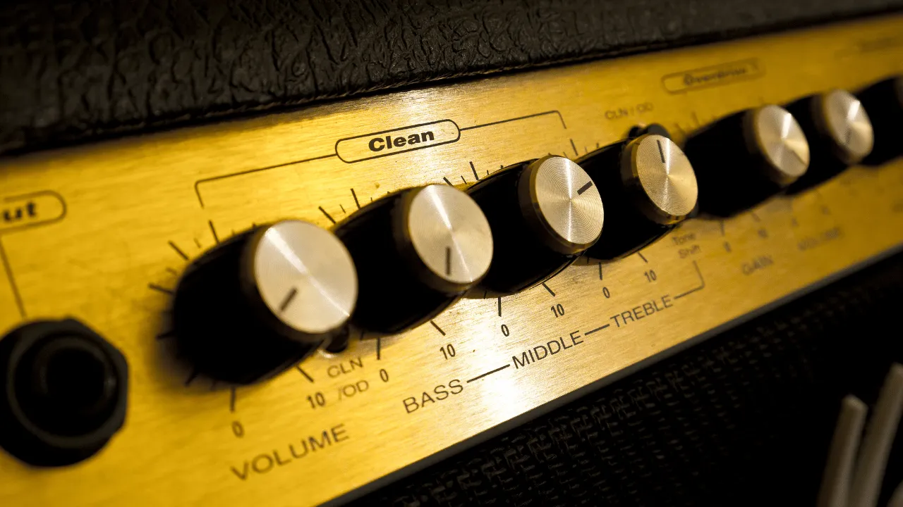 Best small tube amp deals for blues